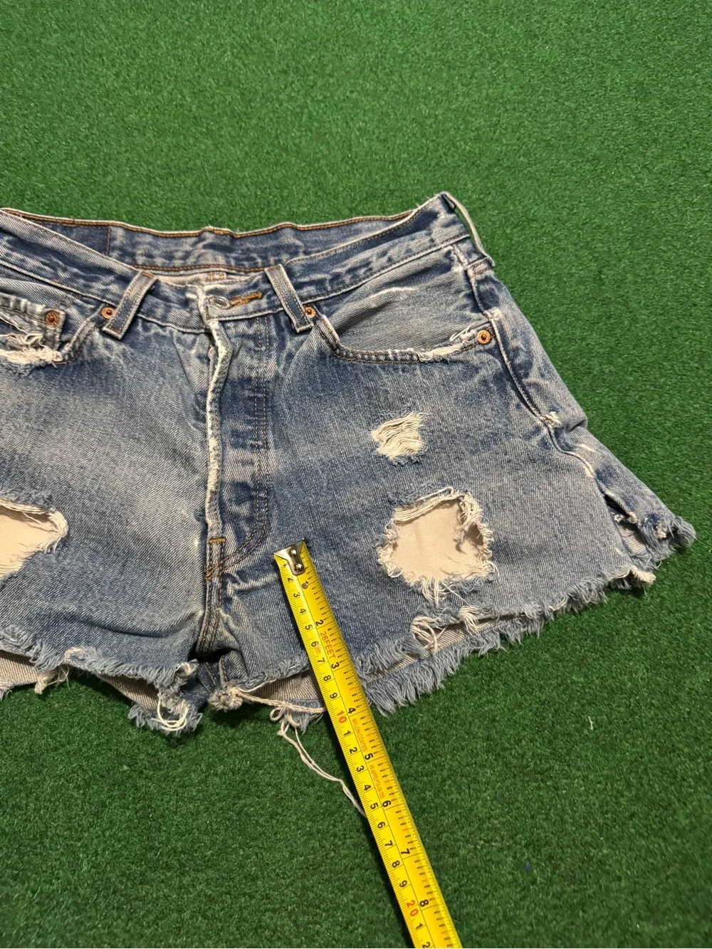 Levis 501 Cutoff Denim Shorts Womens 30 Waist 3” Distressed Button Fly 90s